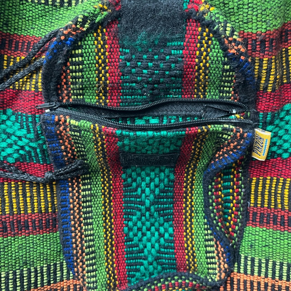Pinzon: Colorful Striped Backpack - Picture 3 of 6